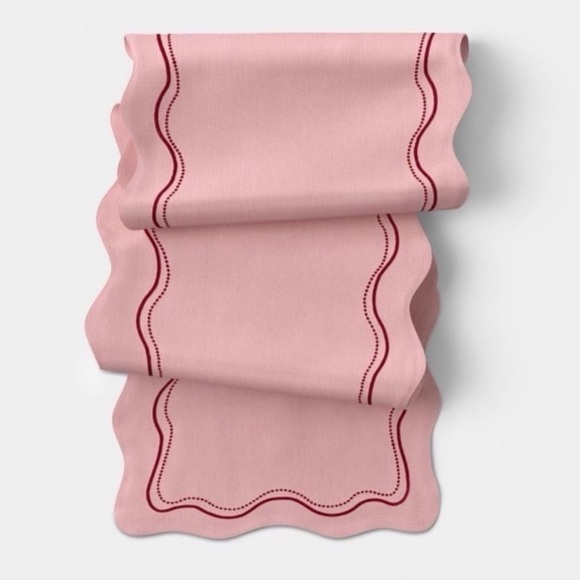 Threshold Other - Threshold Scalloped Edge Table Runner with Decorative Stitching